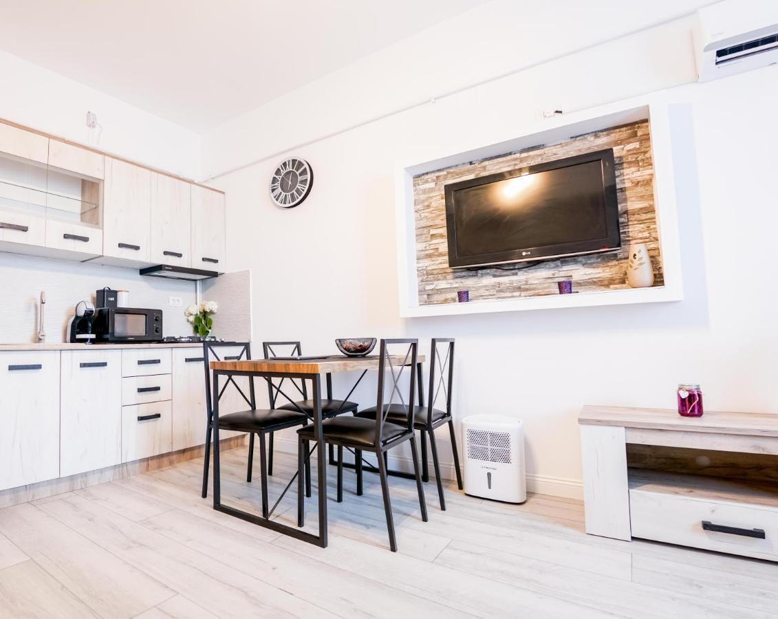 Calin Luma Studio Lägenhet Năvodari Exteriör bild